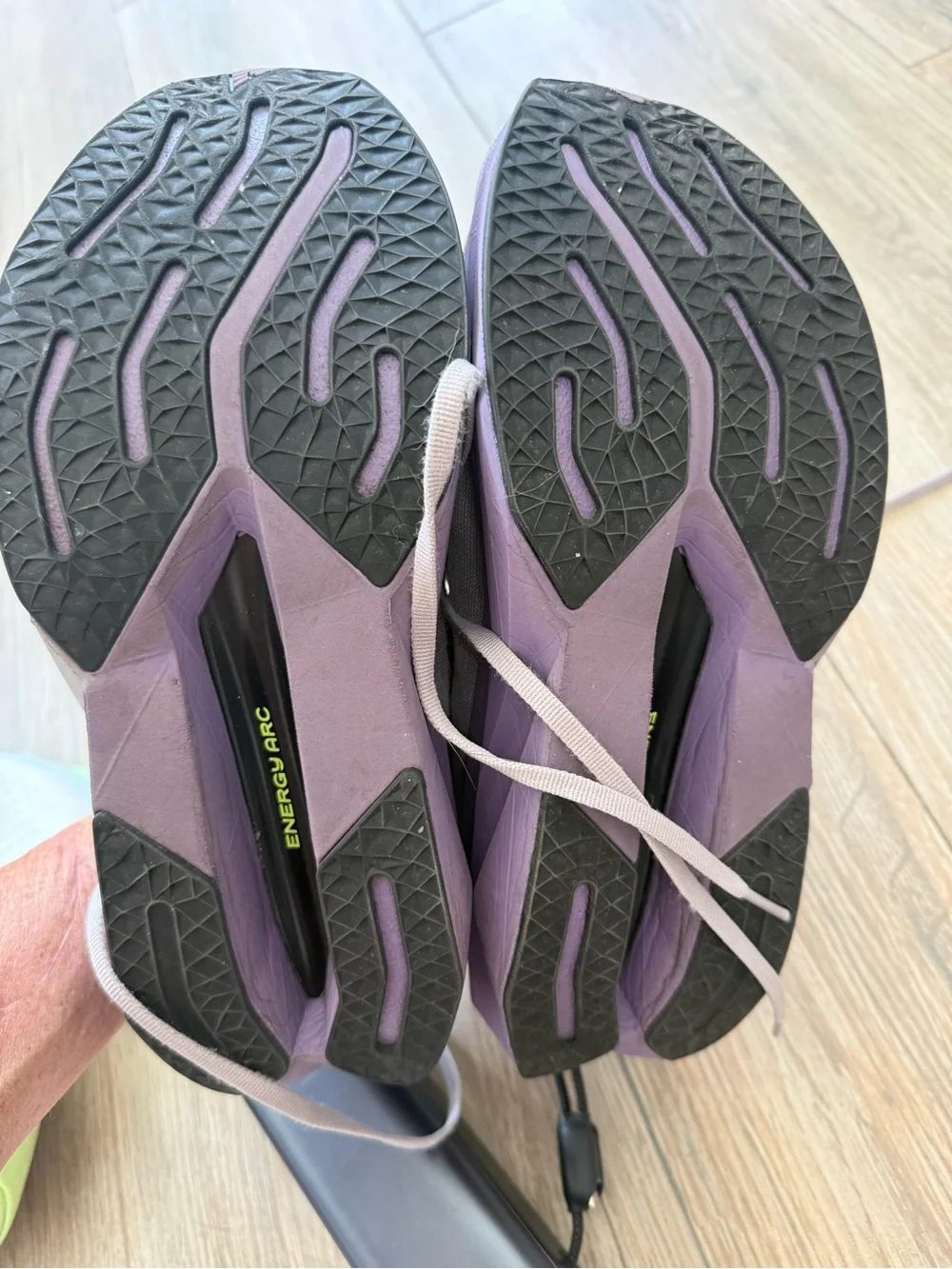 New Balance Women's FuelCell Supercomp V3
